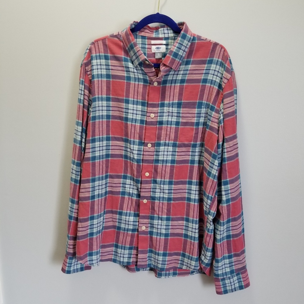 NWT Men's Plaid Button Up